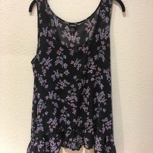 New Torrid sheer tank black floral size 2